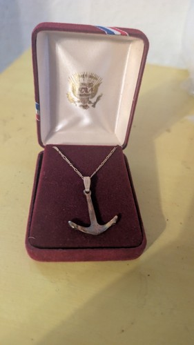 Vintage navy anchor pendant - vintage,